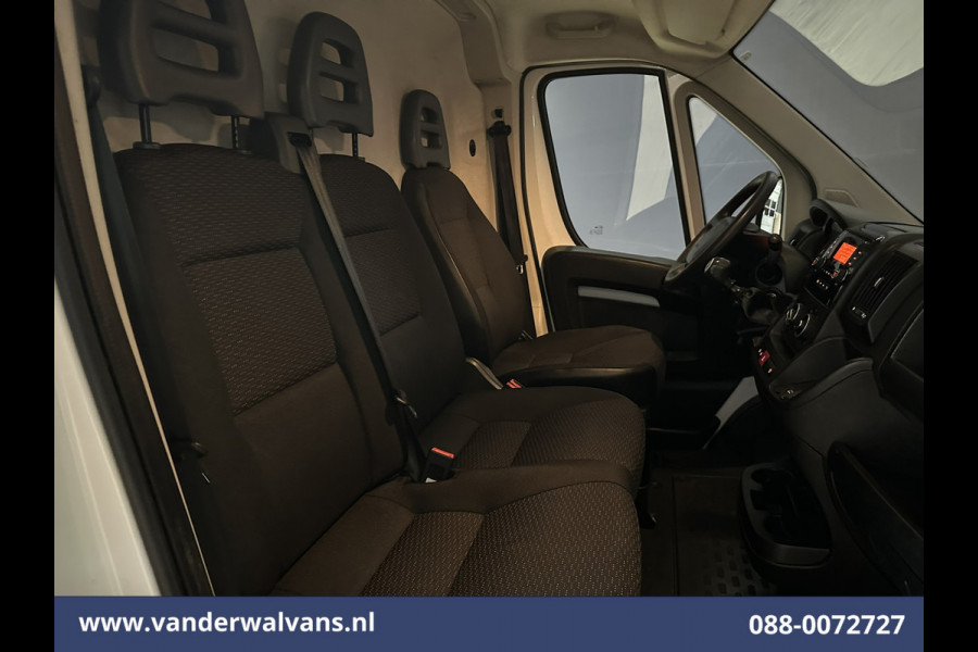 Peugeot Boxer 2.2 BlueHDi 120pk L2H2 Euro6 # Airco | Parkeersensoren Bijrijdersbank