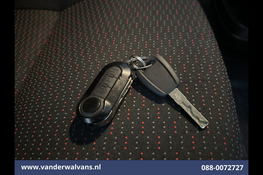 Peugeot Boxer 2.2 BlueHDi 120pk L2H2 Euro6 # Airco | Parkeersensoren Bijrijdersbank