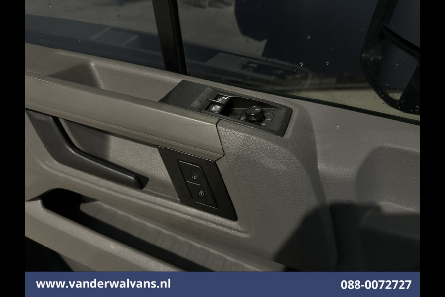 Volkswagen Crafter 2.0 TDI 140pk L3H2 L2H1 Euro6 # Airco | Cruisecontrol | Bijrijdersbank 3000kg trekvermogen