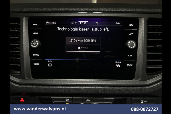 Volkswagen Crafter 2.0 TDI 140pk L3H2 (oude L2H1) Euro6 # Airco | Navigatie | Apple Carplay | Android auto parkeersensoren, 3000kg trekvermogen