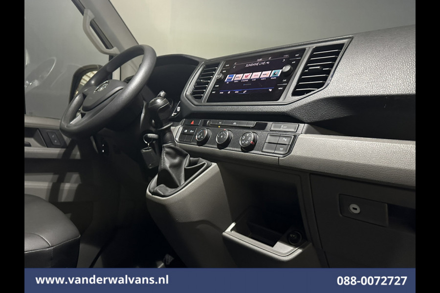 Volkswagen Crafter 2.0 TDI 140pk L3H2 (oude L2H1) Euro6 # Airco | Navigatie | Apple Carplay | Android auto parkeersensoren, 3000kg trekvermogen
