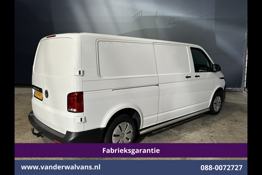 Volkswagen Transporter 2.0 TDI L2H1 Fabrieksgarantie Euro6 # Airco | Apple Carplay | Trekhaak | Cruisecontrol Android Auto, Parkeersensoren, Sidebars, Bijrijdersbank