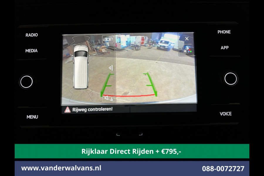 Volkswagen Crafter 2.0 TDI 141pk L3H2 L2H1 inrichting Euro6 *Rijklaar Direct Rijden* Airco | Camera | Apple Carplay | Android Auto Parkeersensoren, Bijrijdersbank, 3000kg trekvermogen
