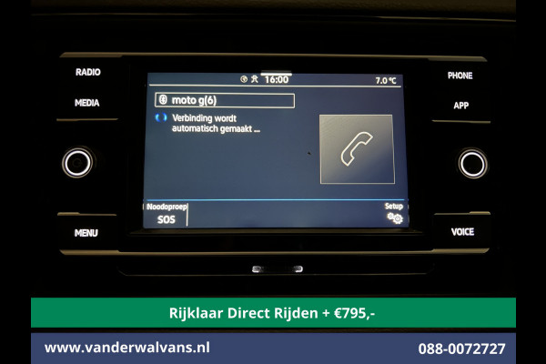 Volkswagen Crafter 2.0 TDI 141pk L3H2 L2H1 inrichting Euro6 *Rijklaar Direct Rijden* Airco | Camera | Apple Carplay | Android Auto Parkeersensoren, Bijrijdersbank, 3000kg trekvermogen