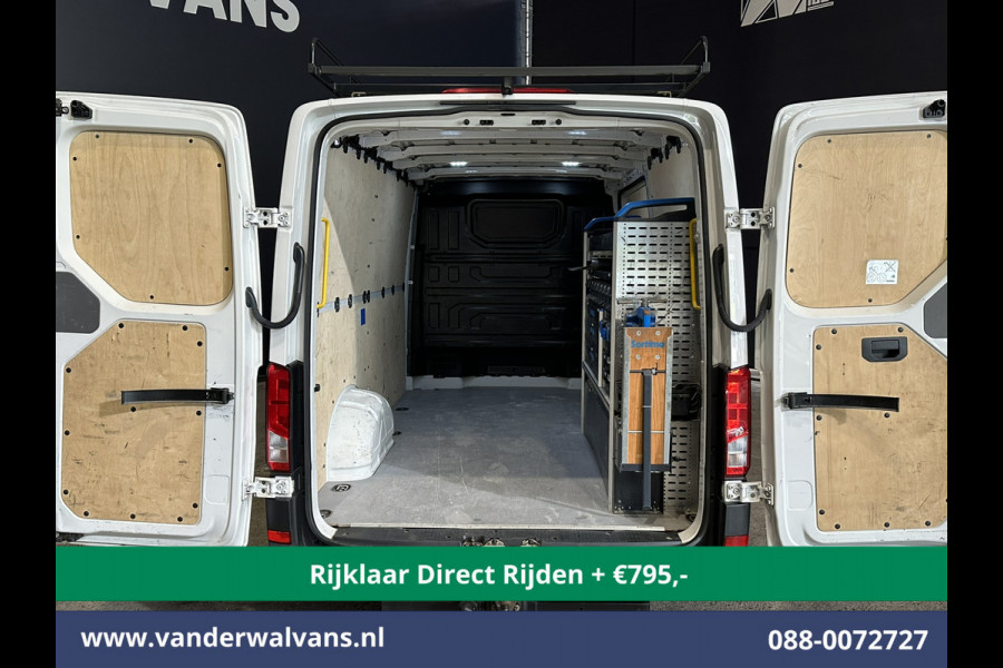 Volkswagen Crafter 2.0 TDI 140 pk L3H2 L2H1 *Rijklaar Direct rijden* Euro6 Airco | Camera | Navigatie | 3000kg Trekhaak | Imperiaal Apple Carplay, Android Auto, Parkeersensoren, Bijrijdersbank
