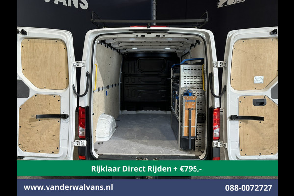 Volkswagen Crafter 2.0 TDI 140 pk L3H2 L2H1 *Rijklaar Direct rijden* Euro6 Airco | Camera | Navigatie | 3000kg Trekhaak | Imperiaal Apple Carplay, Android Auto, Parkeersensoren, Bijrijdersbank