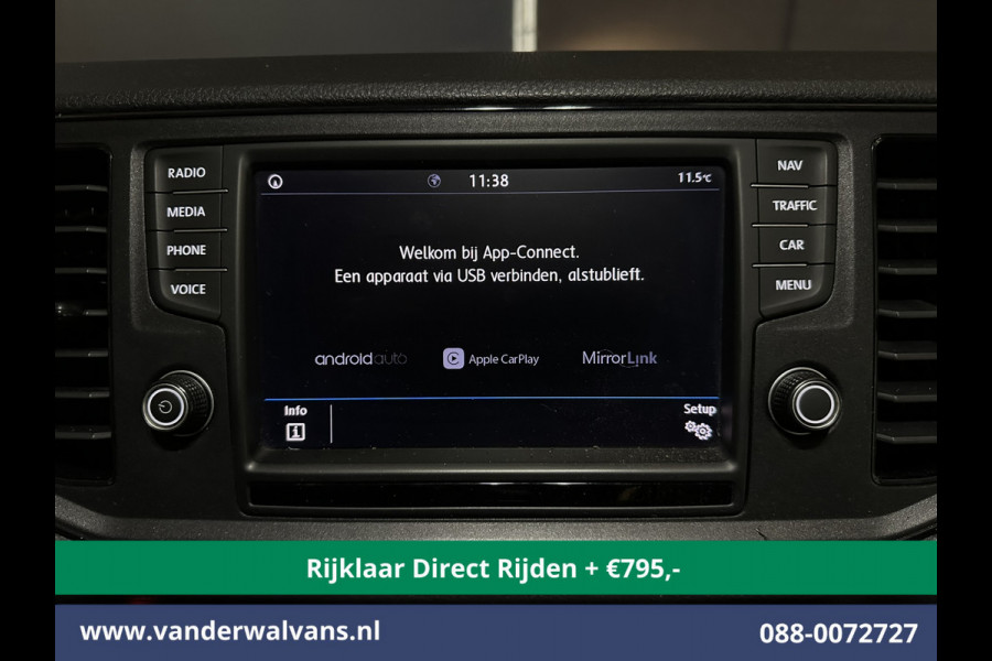 Volkswagen Crafter 2.0 TDI 140 pk L3H2 L2H1 *Rijklaar Direct rijden* Euro6 Airco | Camera | Navigatie | 3000kg Trekhaak | Imperiaal Apple Carplay, Android Auto, Parkeersensoren, Bijrijdersbank