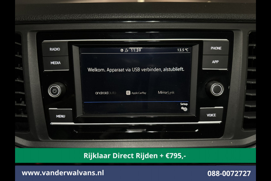 Volkswagen Crafter 2.0 TDI 141pk L3H2 (Oude L2H1) Euro6 *Rijklaar Direct Rijden* Airco | Camera | Apple Carplay | 3000kg Trekhaak | Cruisecontrol Android Auto, Parkeersensoren, Bijrijdersbank