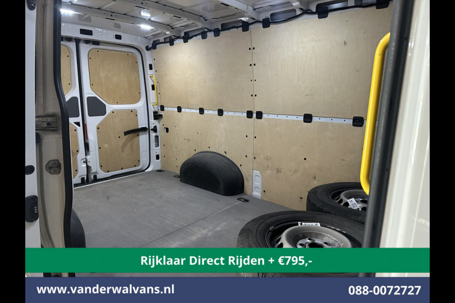 Volkswagen Crafter 2.0 TDI 141pk L3H2 (Oude L2H1) Euro6 *Rijklaar Direct Rijden* Airco | Camera | Apple Carplay | 3000kg Trekhaak | Cruisecontrol Android Auto, Parkeersensoren, Bijrijdersbank