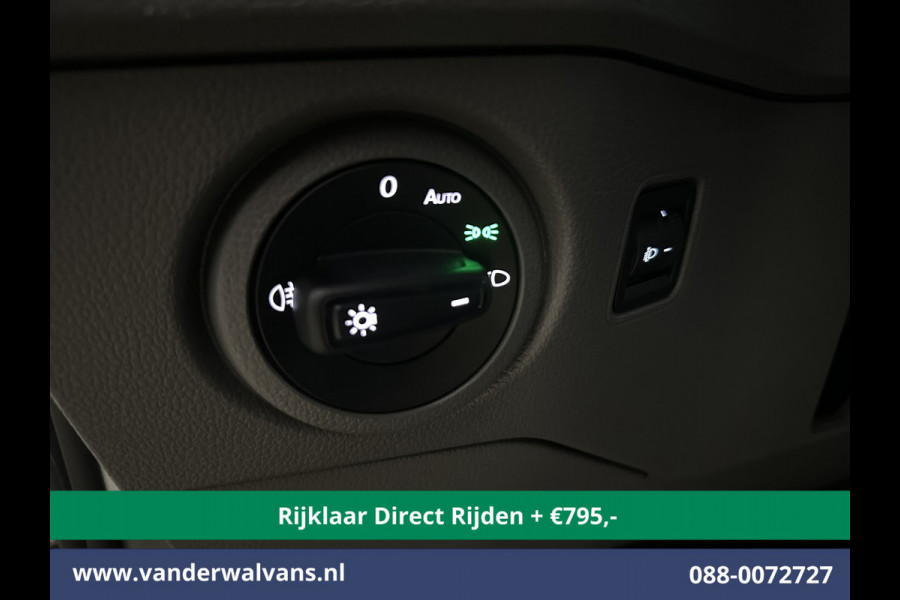 Volkswagen Crafter 2.0 TDI 141pk L3H2 (Oude L2H1) Euro6 *Rijklaar Direct Rijden* Airco | Camera | Apple Carplay | 3000kg Trekhaak | Cruisecontrol Android Auto, Parkeersensoren, Bijrijdersbank