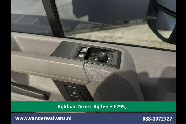 Volkswagen Crafter 2.0 TDI 141pk L3H2 (Oude L2H1) Euro6 *Rijklaar Direct Rijden* Airco | Camera | Apple Carplay | 3000kg Trekhaak | Cruisecontrol Android Auto, Parkeersensoren, Bijrijdersbank