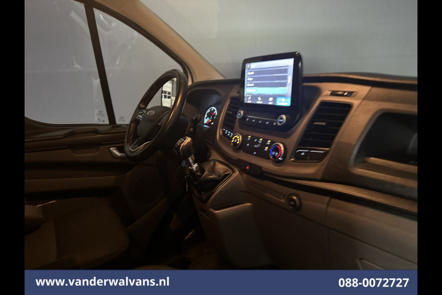 Ford Transit Custom 2.0 TDCI L2H1 Euro6 # Airco | Apple Carplay | Camera | Cruisecontrol | LED Parkeersensoren, Android Auto, Bijrijdersbank, Verwarmde voorruit, 2800kg trekvermogen