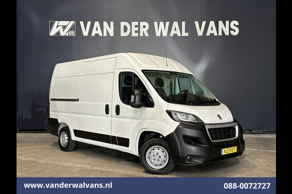 Peugeot Boxer 2.2 BlueHDi 140pk L2H2 Euro6 Airco | Camera | Navigatie | 2500kg Trekhaak Cruisecontrol, Parkeersensoren, Bijrijdersbank
