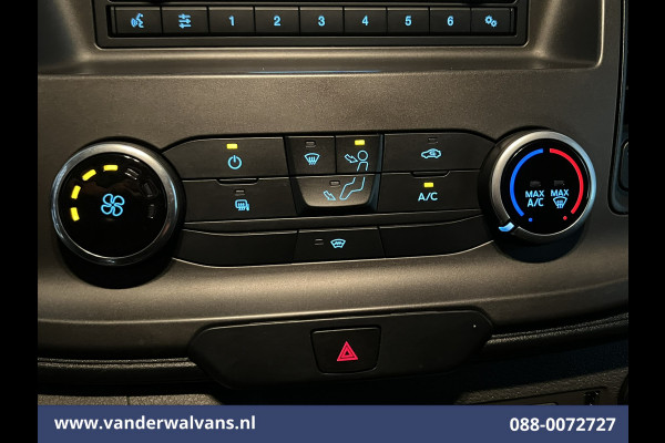 Ford Transit 2.0 TDCI 131pk L3H2 Euro6 # Airco | 2800kg Trekhaak | Imperiaal | LED | Trap | Cruisecontrol Parkeersensoren, Bijrijdersbank