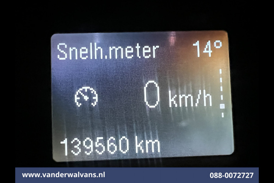 Ford Transit 2.0 TDCI 131pk L3H2 Euro6 # Airco | 2800kg Trekhaak | Imperiaal | LED | Trap | Cruisecontrol Parkeersensoren, Bijrijdersbank