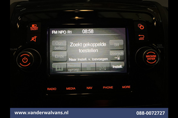 Peugeot Boxer 2.2 BlueHDi 120pk L2H2 Euro6 Airco | 2500kg Trekhaak | Cruisecontrol | Parkeersensoren Bijrijdersbank