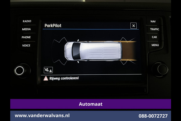 Volkswagen Crafter 2.0 TDI 141pk Automaat L3H3 L2H2 Euro6 Airco | Navigatie | Apple Carplay | Cruisecontrol Android Auto, Parkeersensoren, chauffeursstoel, 3000kg trekvermogen