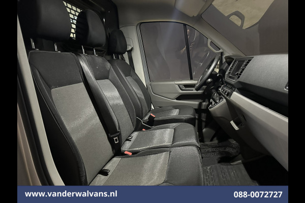 Volkswagen Crafter 2.0 TDI 140pk L3H3 L2H2 Euro6 Airco | 3000kg Trekhaak | Navigatie | Apple Carplay Android auto, Bijrijdersbank, zilver