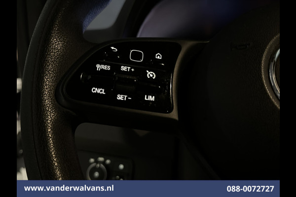 Mercedes-Benz Sprinter 317 CDI 170pk L3H2 Euro6 Airco | Camera | Apple Carplay | Cruisecontrol | Stoelverwarming Android Auto, Parkeersensoren, Bijrijdersbank,