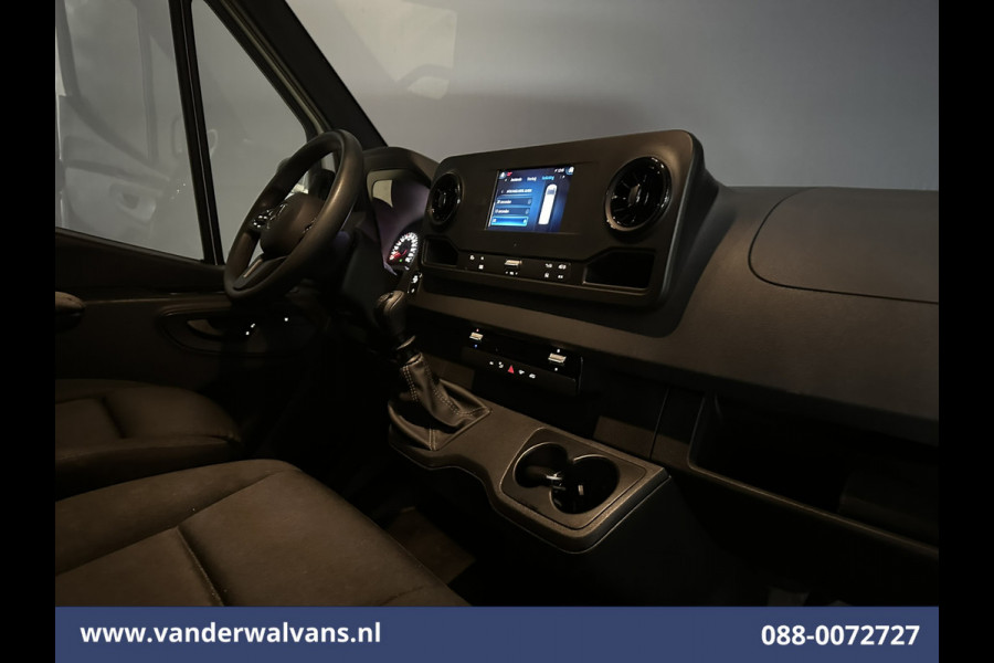 Mercedes-Benz Sprinter 317 CDI 170pk L3H2 Euro6 Airco | Camera | Apple Carplay | Cruisecontrol | Stoelverwarming Android Auto, Parkeersensoren, Bijrijdersbank,