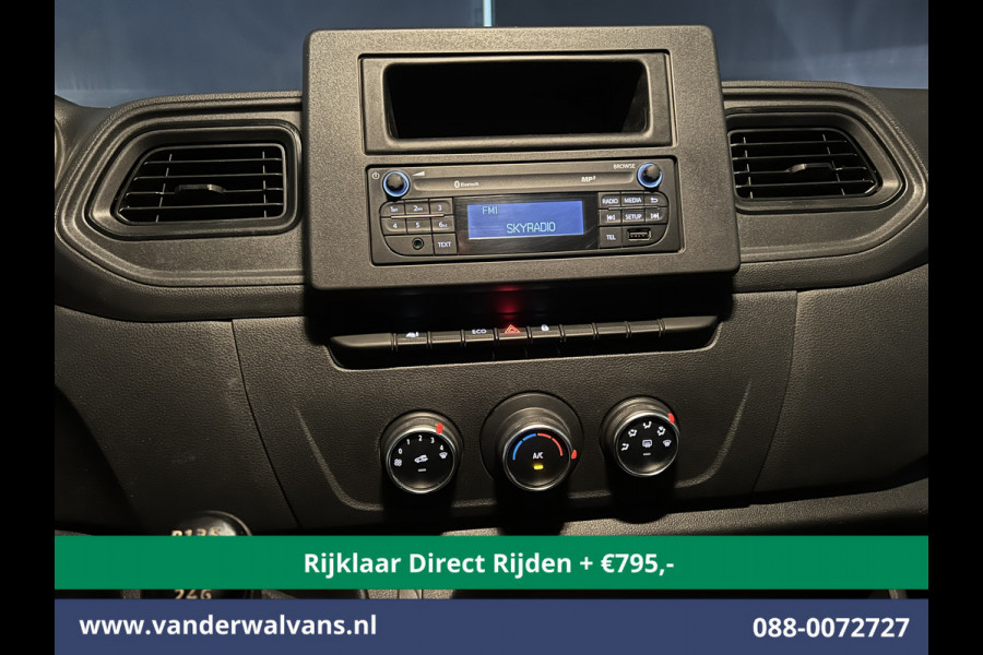 Renault Master 2.3 dCi 135pk *Rijklaar Direct Rijden* Pick up Open laadbak Dubbele cabine Euro6 Airco | 7-Zits | 2500kg Trekhaak Bluetooth-telefoonvoorbereiding