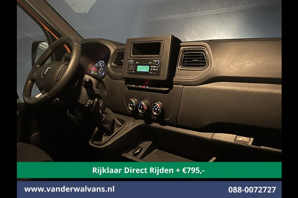 Renault Master 2.3 dCi 135pk *Rijklaar Direct Rijden* Pick up Open laadbak Dubbele cabine Euro6 Airco | 7-Zits | 2500kg Trekhaak Bluetooth-telefoonvoorbereiding