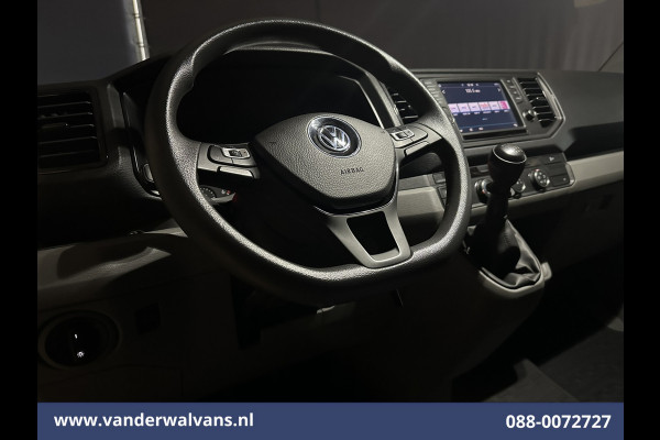 Volkswagen Crafter 2.0 TDI 177pk L3H3 L2H2 Euro6 Airco | Massagestoel | Camera | Navigatie | Apple Carplay Android Auto, Cruisecontrol, Chauffeursstoel, 3000kg trekvermogen