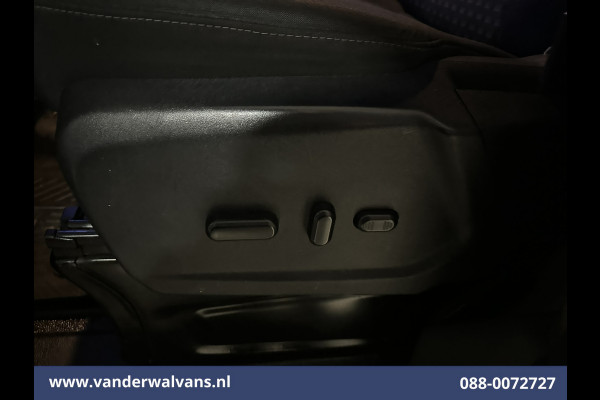 Ford Transit 2.0 TDCI 130pk L3H2 Euro6 Airco | Camera | Navigatie | Apple Carplay | Android Auto Cruisecontrol, Stoelverwarming, Parkeersensoren, Verwarmde voorruit, Bijrijdersbank