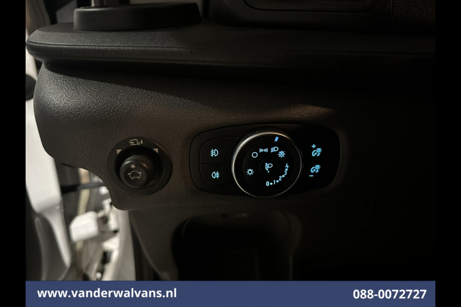 Ford Transit 2.0 TDCI 130pk L3H2 Euro6 Airco | Camera | Navigatie | Apple Carplay | Android Auto Cruisecontrol, Stoelverwarming, Parkeersensoren, Verwarmde voorruit, Bijrijdersbank