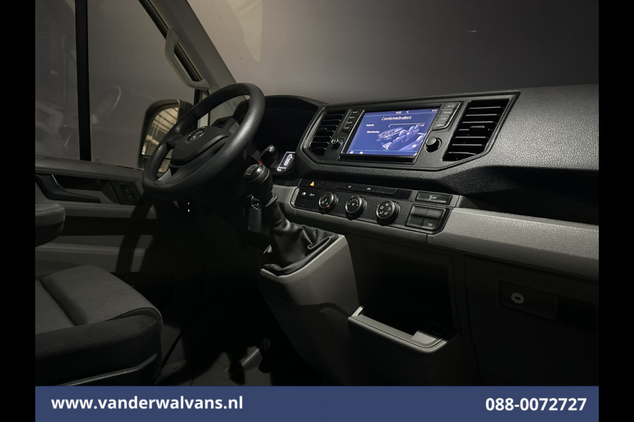 Volkswagen Crafter 2.0 TDI 141pk L3H3 L2H2 Euro6 Airco | Massagestoel | Camera | Apple Carplay | Android Auto Chauffeursstoel, Cruisecontrol, 2800kg trekvermogen