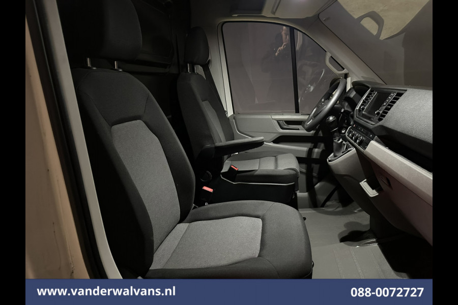 Volkswagen Crafter 2.0 TDI 141pk L3H3 L2H2 Euro6 Airco | Massagestoel | Camera | Apple Carplay | Android Auto Chauffeursstoel, Cruisecontrol, 2800kg trekvermogen