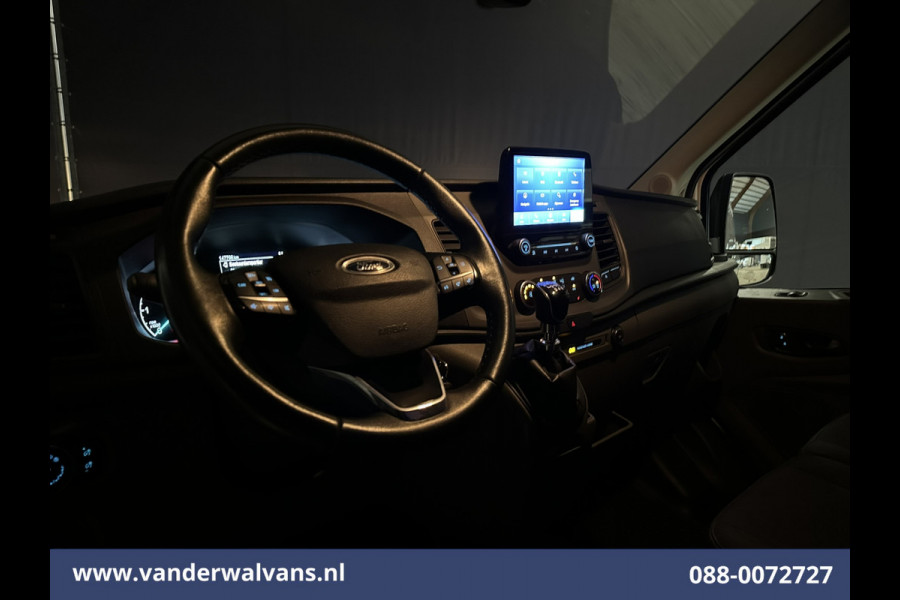Ford Transit 2.0 TDCI 131pk L3H2 Euro6 ** Airco | Camera | Navigatie | Apple Carplay | Cruisecontrol Android Auto, Verwarmde voorruit, Stoelverwarming, Parkeersensoren, Bijrijdersbank