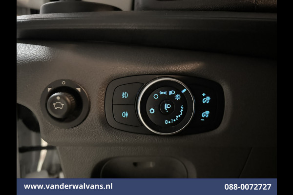 Ford Transit 2.0 TDCI 131pk L3H2 Euro6 ** Airco | Camera | Navigatie | Apple Carplay | Cruisecontrol Android Auto, Verwarmde voorruit, Stoelverwarming, Parkeersensoren, Bijrijdersbank