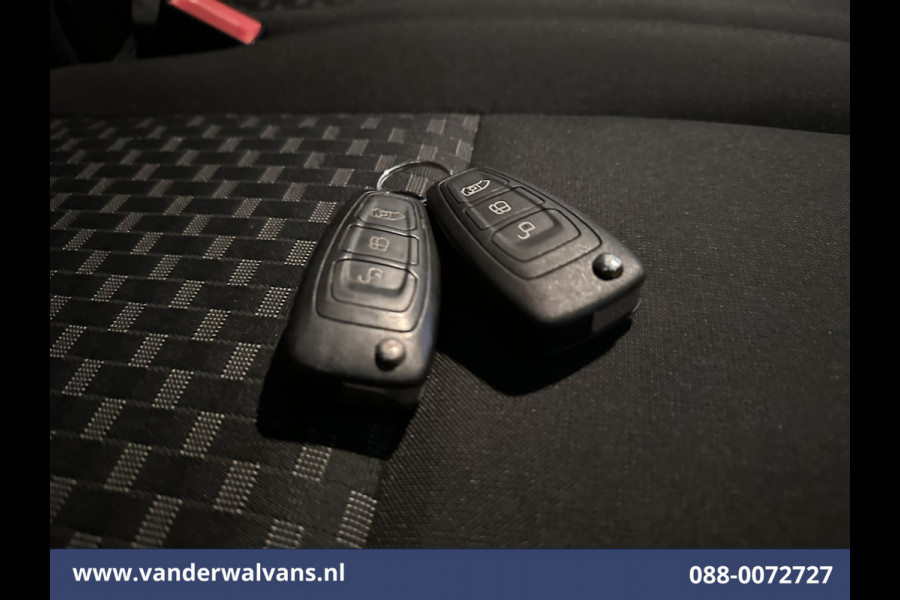 Ford Transit 2.0 TDCI 131pk L3H2 Euro6 ** Airco | Camera | Navigatie | Apple Carplay | Cruisecontrol Android Auto, Verwarmde voorruit, Stoelverwarming, Parkeersensoren, Bijrijdersbank