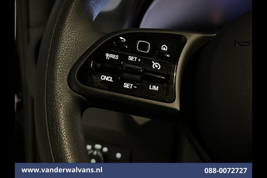 Mercedes-Benz Sprinter 317 CDI 170pk L3H2 Euro6 Airco | Camera | Apple Carplay | Android Auto Cruisecontrol, Parkeersensoren, Stoelverwarming, Bijrijdersbank, MBUX