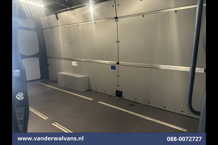Mercedes-Benz Sprinter 317 CDI 170pk L3H2 Euro6 Airco | Camera | Apple Carplay | Android Auto Cruisecontrol, Parkeersensoren, Stoelverwarming, Bijrijdersbank, MBUX