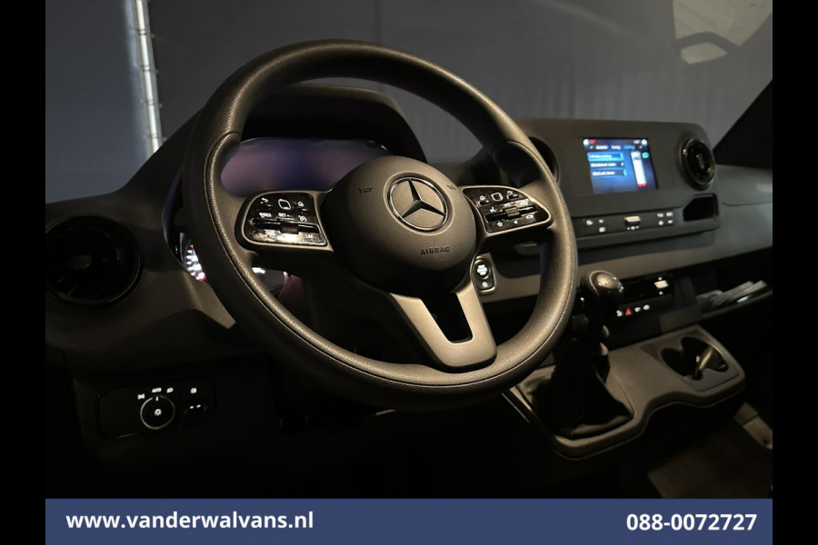 Mercedes-Benz Sprinter 317 CDI 170pk L3H2 Euro6 Airco | Camera | Apple Carplay | Android Auto Cruisecontrol, Parkeersensoren, Stoelverwarming, Bijrijdersbank, MBUX