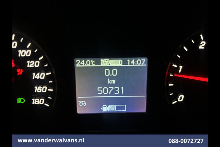 Mercedes-Benz Sprinter 317 CDI 170pk L3H2 Euro6 Airco | Camera | Apple Carplay | Android Auto Cruisecontrol, Parkeersensoren, Stoelverwarming, Bijrijdersbank, MBUX