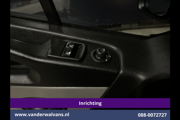 Renault Trafic 1.6 dCi L1H1 inrichting Euro6 Airco | Navigatie | Cruisecontrol | Trekhaak Parkeersensoren, Bijrijdersbank