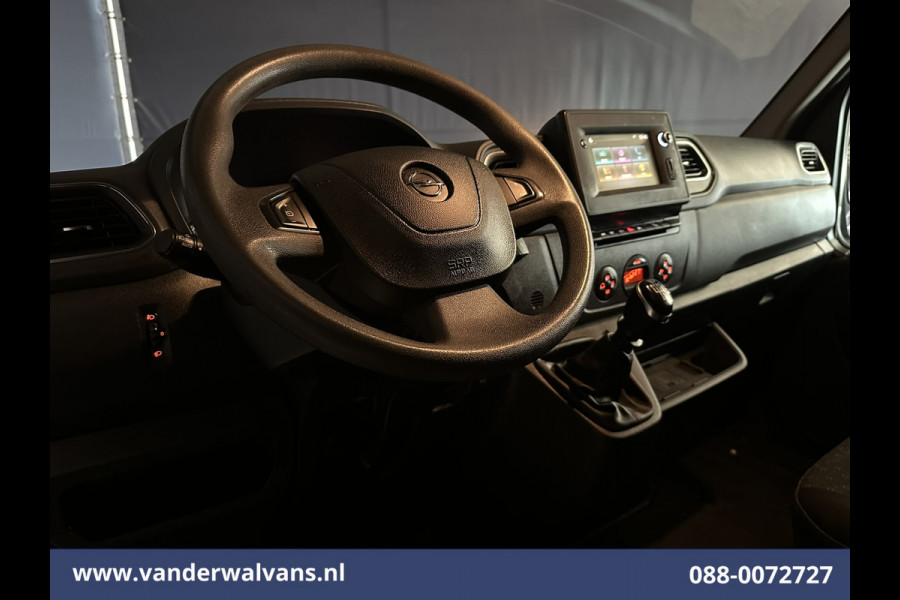 Opel Movano 2.3 CDTI 150pk L2H2 Euro6 Airco | Camera | Navigatie | Cruisecontrol | Parkeersensoren Bijrijdersbank, 2500kg trekvermogen