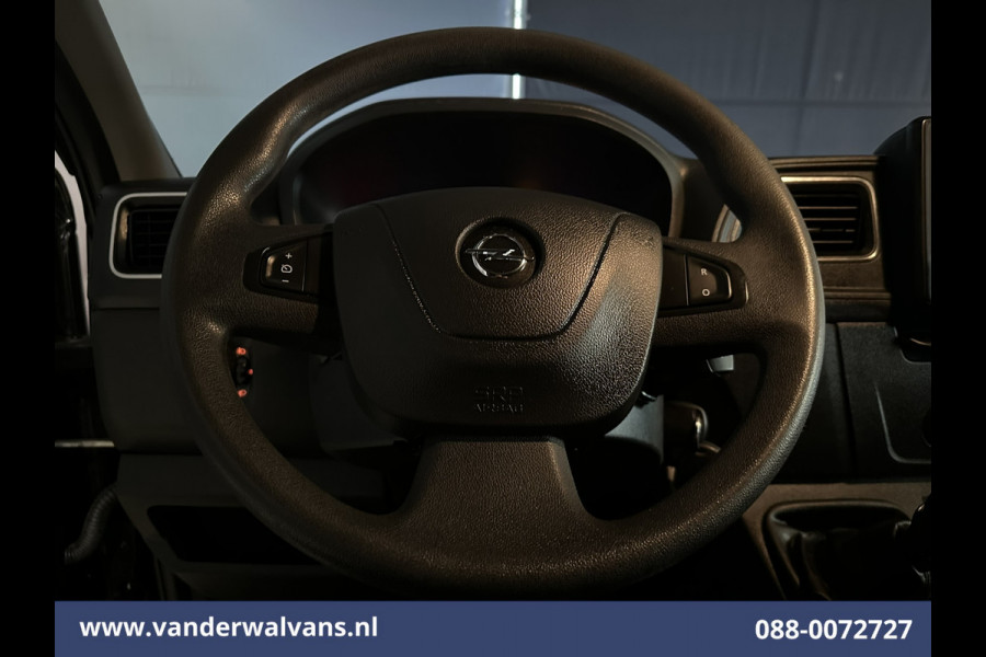 Opel Movano 2.3 CDTI 150pk L2H2 Euro6 Airco | Camera | Navigatie | Cruisecontrol | Parkeersensoren Bijrijdersbank, 2500kg trekvermogen