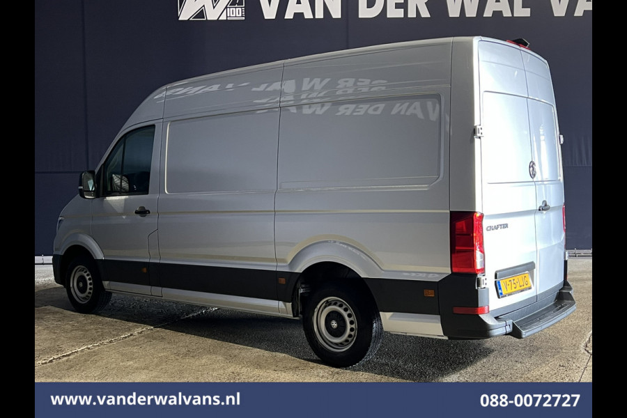Volkswagen Crafter 2.0 TDI 141pk L3H3 L2H2 Euro6 Airco | Camera | Apple Carplay | Android Auto Parkeersensoren, Bijrijdersbank, 3000kg trekvermogen, zilver