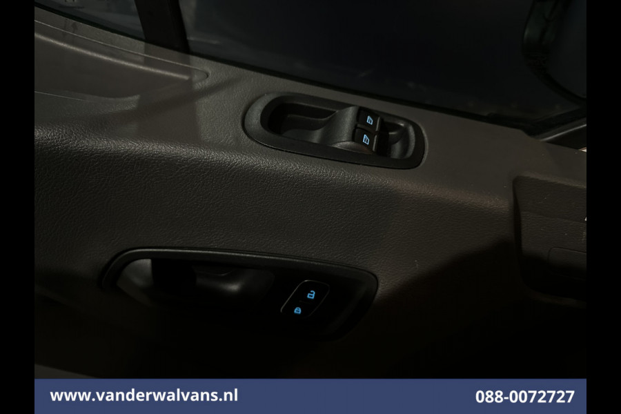 Ford Transit 2.0 TDCI 130pk L4H3 Jumbo Euro6 Airco | Camera | Navigatie | Apple Carplay | Cruisecontrol Android Auto, Parkeersensoren, Bijrijdersbank, Stoelverwarming, verwarmde voorruit