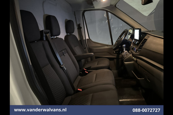 Ford Transit 2.0 TDCI 131pk L3H2 Euro6 ** Airco | Navigatie | Camera | Cruisecontrol | Apple Carplay | Stoelverwarming Android Auto, Parkeersensoren, Verwarmde voorruit, Bijrijdersbank