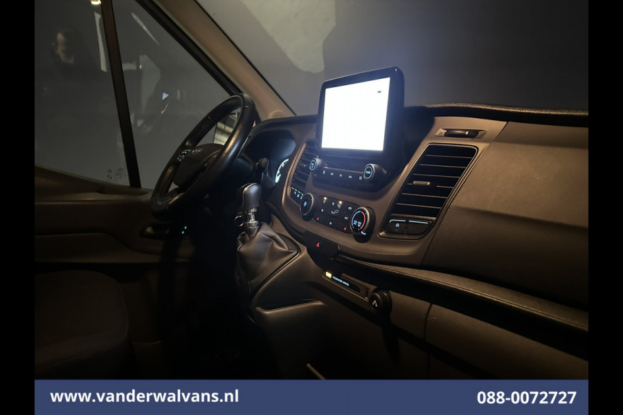 Ford Transit 2.0 TDCI 131pk L3H2 Euro6 ** Airco | Navigatie | Camera | Cruisecontrol | Apple Carplay | Stoelverwarming Android Auto, Parkeersensoren, Verwarmde voorruit, Bijrijdersbank