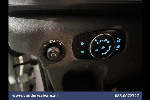 Ford Transit 2.0 TDCI 131pk L3H2 Euro6 ** Airco | Navigatie | Camera | Cruisecontrol | Apple Carplay | Stoelverwarming Android Auto, Parkeersensoren, Verwarmde voorruit, Bijrijdersbank