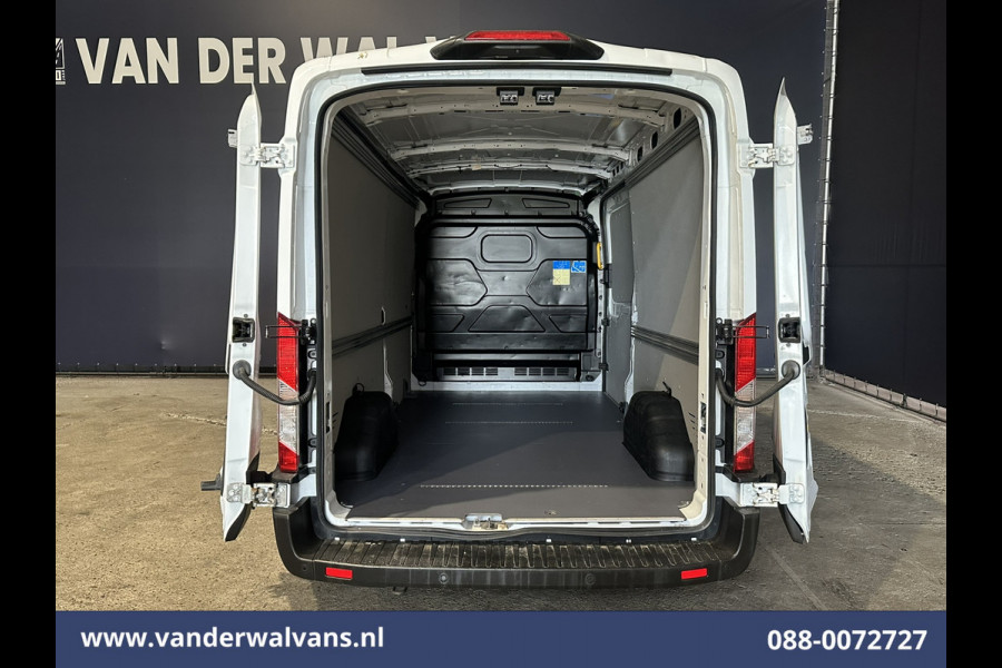 Ford Transit 2.0 TDCI 131pk L3H2 Euro6 ** Airco | Navigatie | Camera | Cruisecontrol | Apple Carplay | Stoelverwarming Android Auto, Parkeersensoren, Verwarmde voorruit, Bijrijdersbank