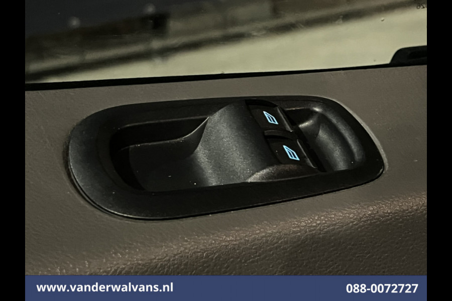 Ford Transit 2.0 TDCI 170pk L4H3 Jumbo Euro6 Airco | LED | Cruisecontrol | Parkeersensoren | Verwarmde voorruit Bijrijdersbank