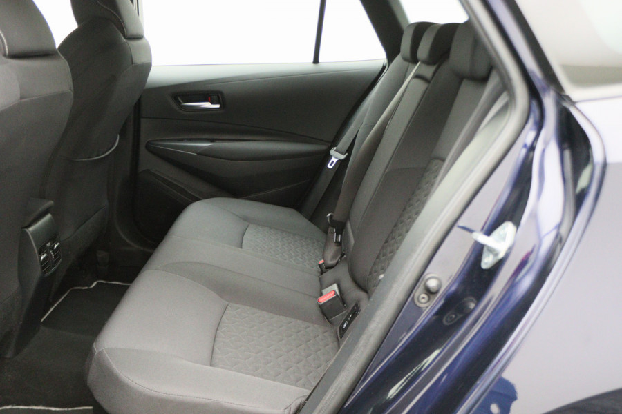 Toyota Corolla Touring Sports 1.8 Hybrid Active LED, Apple Carplay, ACC, Camera, Climate, 16"