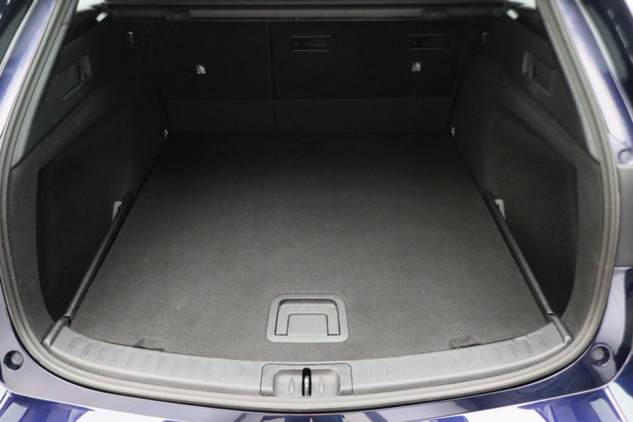 Toyota Corolla Touring Sports 1.8 Hybrid Active LED, Apple Carplay, ACC, Camera, Climate, 16"